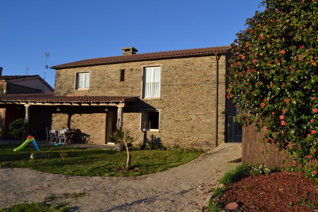 Vila Peregrina Castaneda  Εξωτερικό φωτογραφία